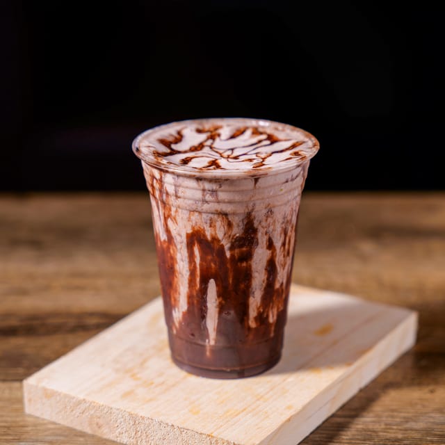 Ferrero Rocher Milkshake.